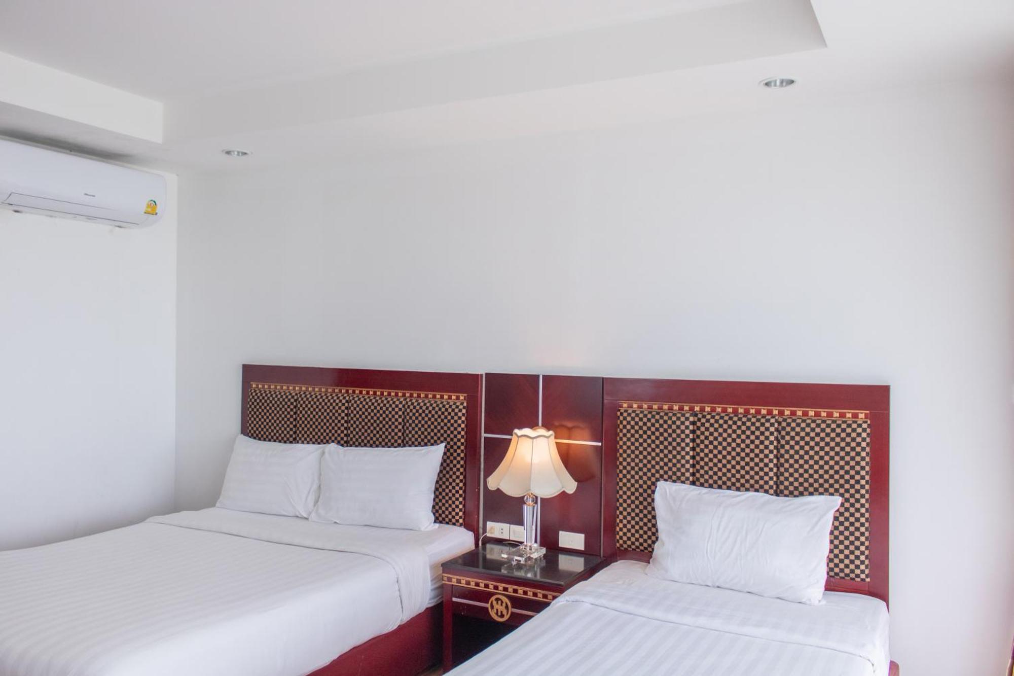 Jomtien Hisotel Bagian luar foto