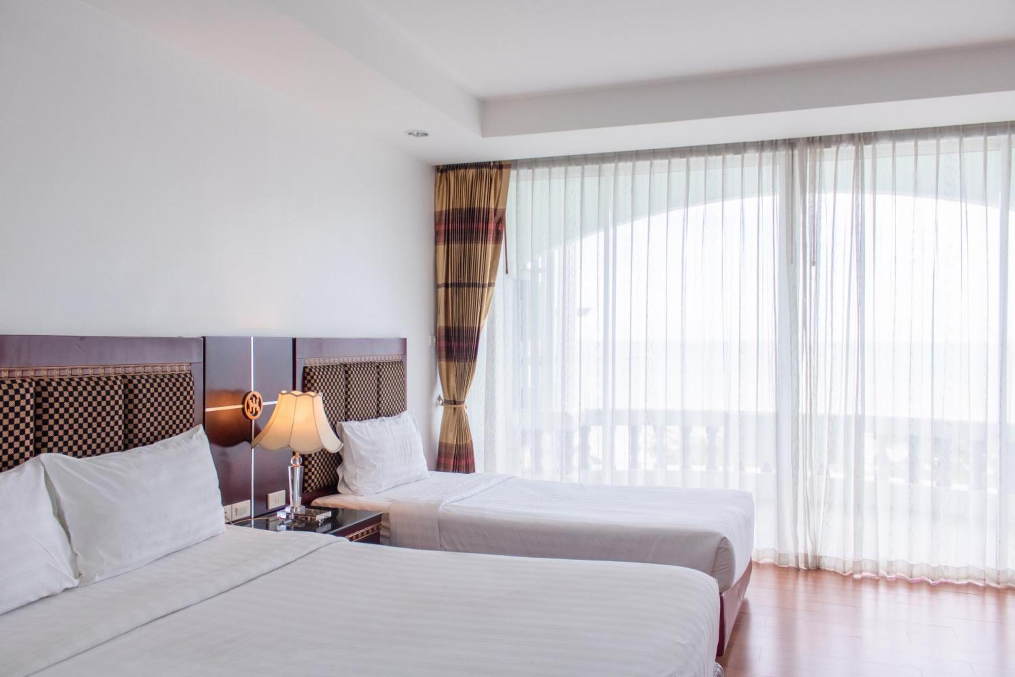 Jomtien Hisotel Bagian luar foto