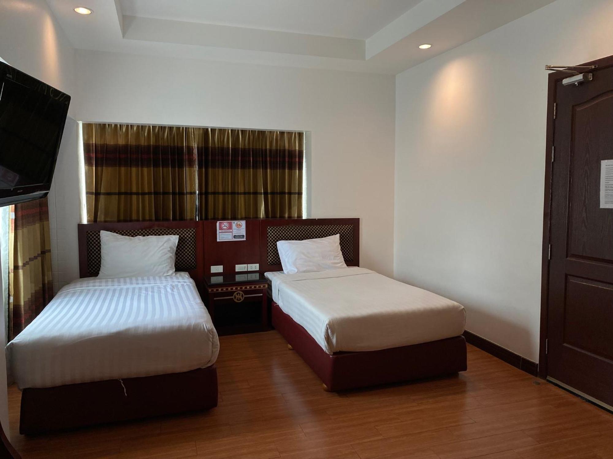 Jomtien Hisotel Bagian luar foto