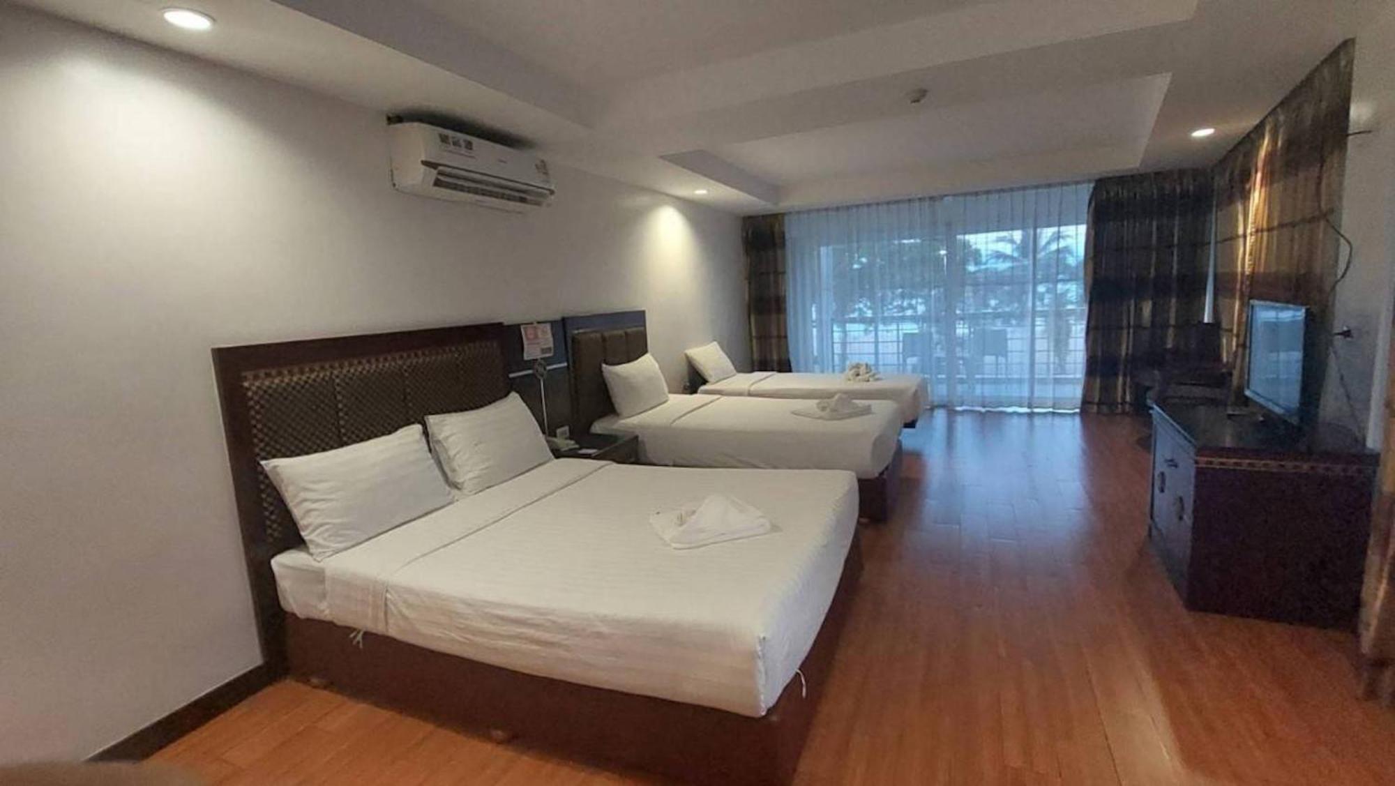 Jomtien Hisotel Bagian luar foto