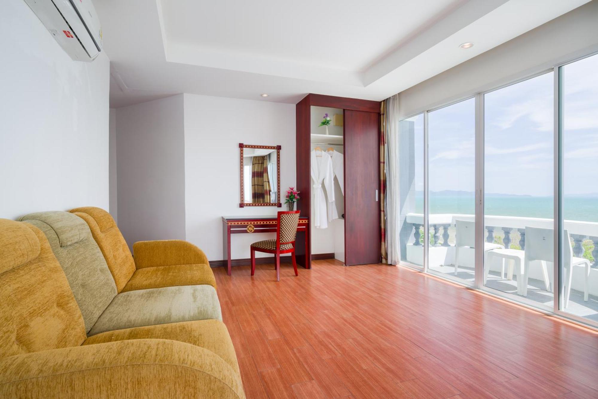 Jomtien Hisotel Ruang foto